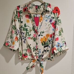 Vince Camuto Cream Floral Tie-Front Blouse